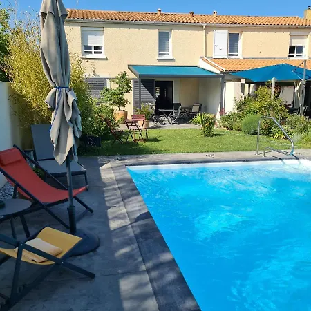 Couette-café La 13&15 4*