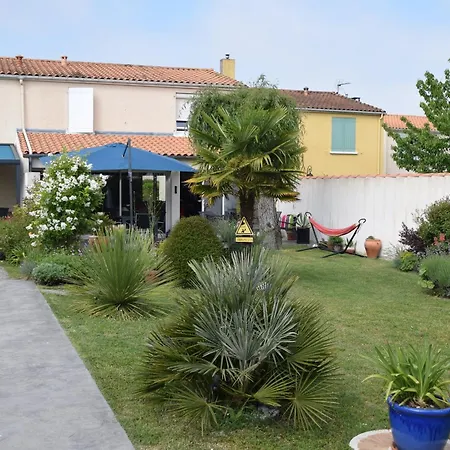 Couette-café La 13&15 Saint-Georges-de-Didonne
