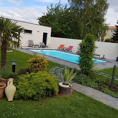 Bed & Breakfast La 13&15 3*